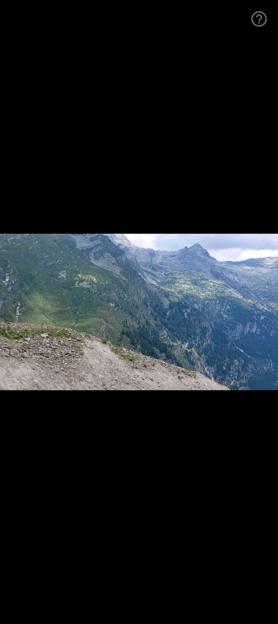 A landscape photo opened full screen in the FastMediaSorter image viewer with the command panel hidden