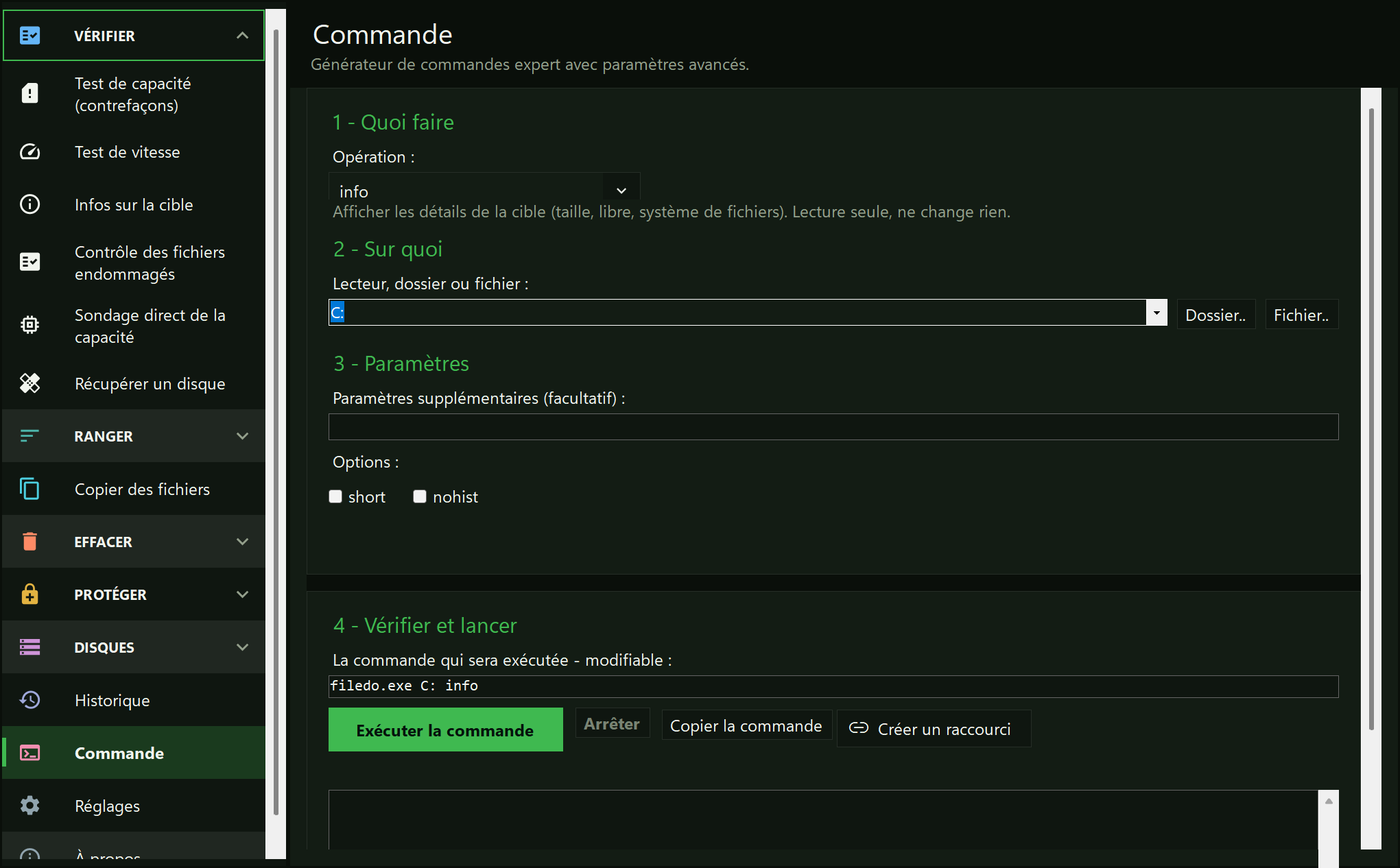 La page Commande : l’opération info, la cible, les indicateurs short et nohist, et la ligne modifiable filedo.exe C: info au-dessus du bouton Exécuter la commande